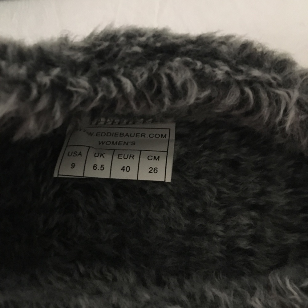 Eddie Bauer Yurt Moc slippers - Picture 8 of 8